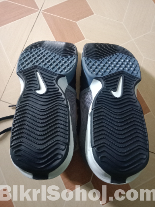 অর্জিনাল NIKE (Witness-8) Model from USA